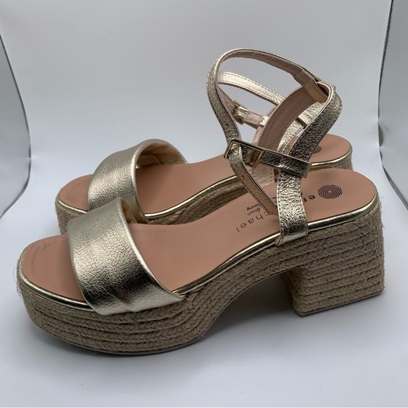 Eric Michael argento Sandals gold platform ankle strip Spain size 38 US 7.5 786 - Picture 5 of 11